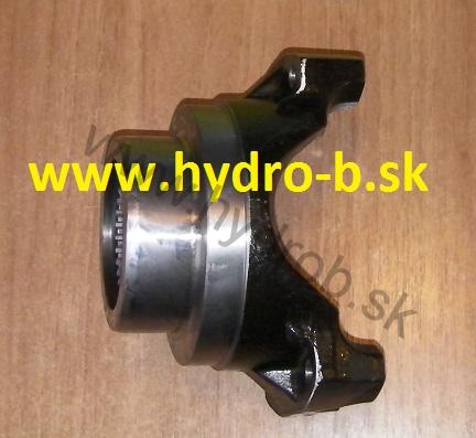 Príruba kardánového kríža 3CX, 4CX, PS760, 459/70138